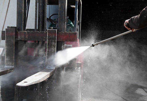 Best Oil Spill Cleanup  in Marshfield, WI